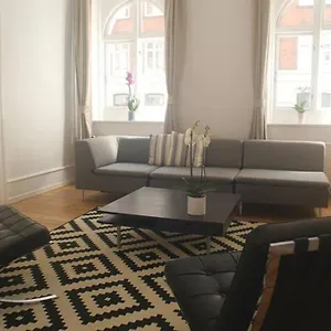  Lägenhet Next To New Harbor / 3 Bedroom & 2 Bath