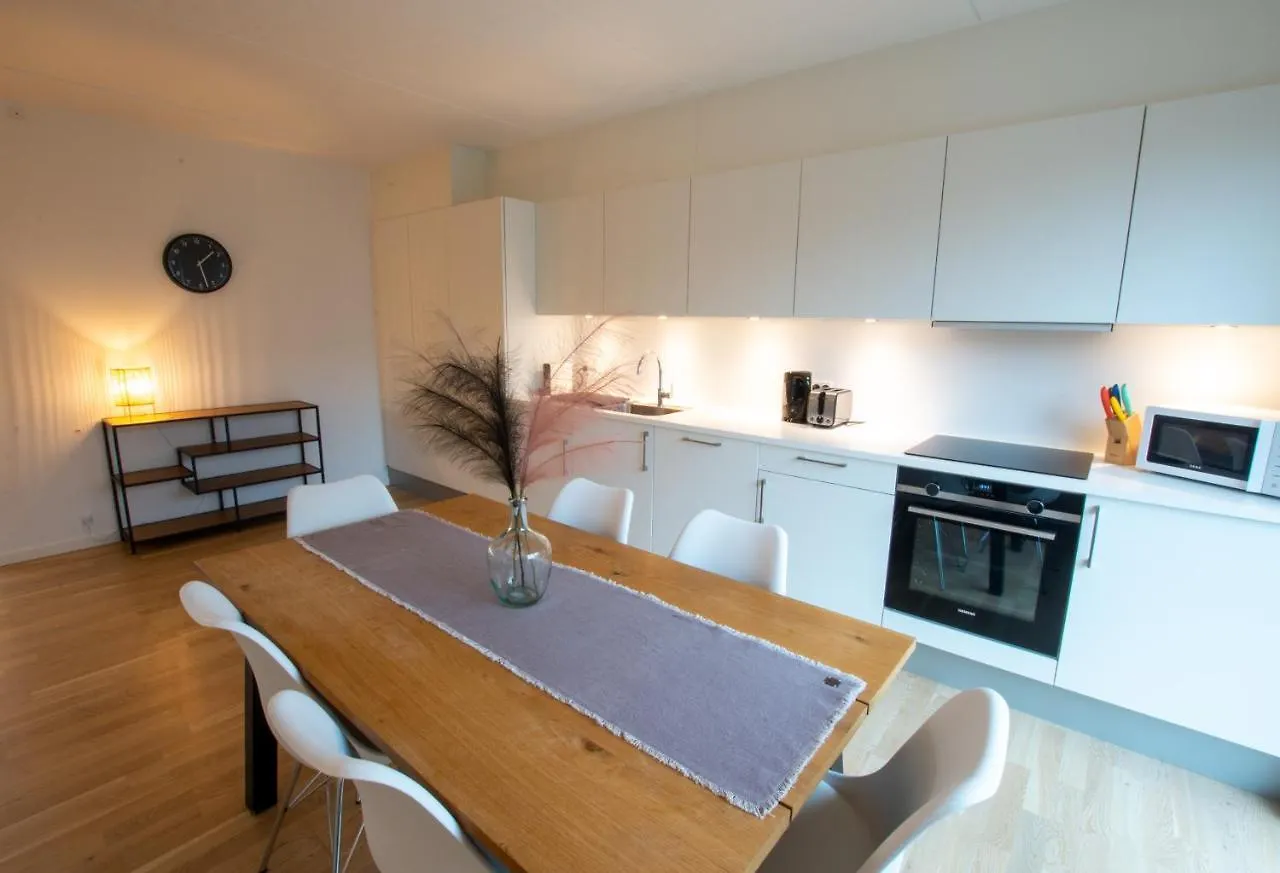 Apartament Copenhagen West By Charles Hope